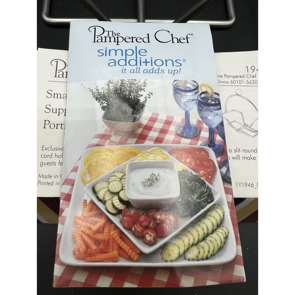 🍽️Pampered Chef Simple‎ Additions Small Bowl Caddy w/ 2 Striped Bowls – NIB